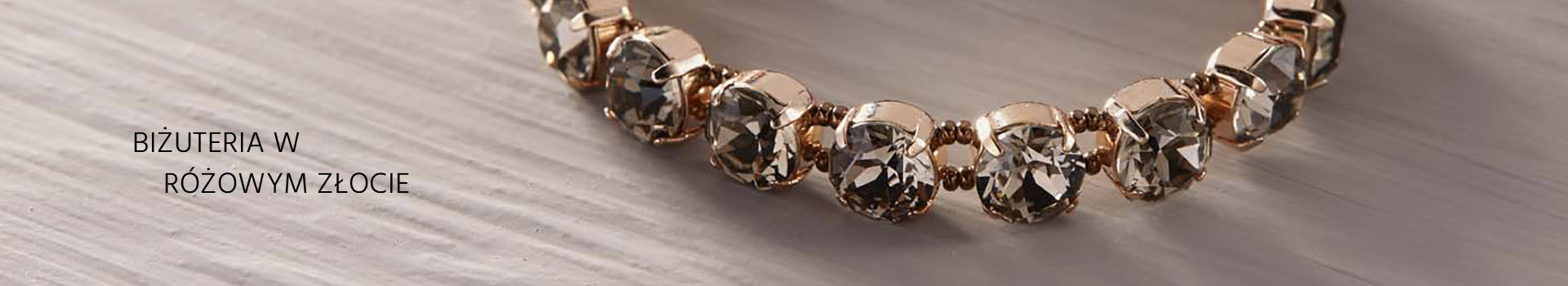 BIŻUTERIA W KOLORZE RÓŻOWEGO ZŁOTA