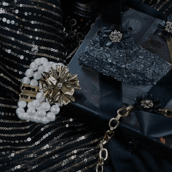 GOŹDZIK I RÓZA Monica Di creddo