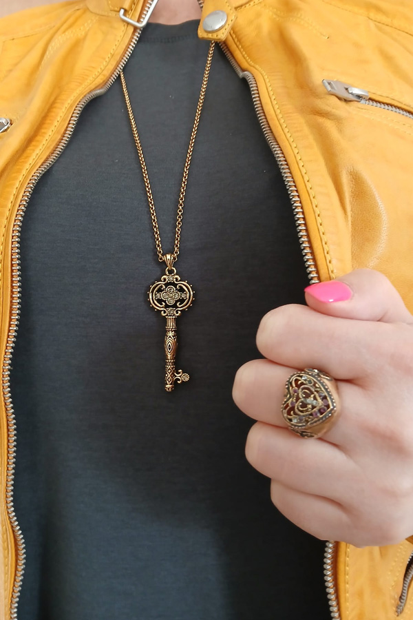 MAŁGOSIA I JEJ KLUCZ DO SIEBIE