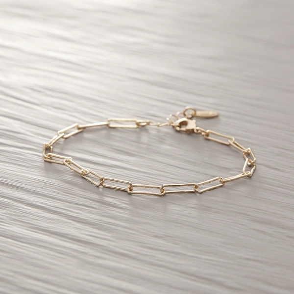 PARA UNA PIERNITA. Cadena de tobillo