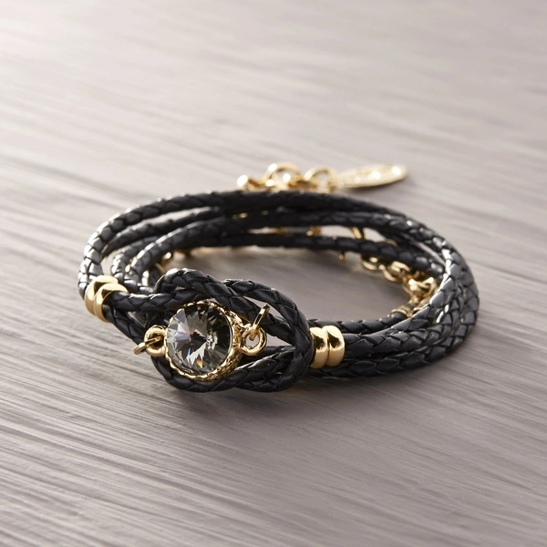 Czarna dama. Bransoletka skórzana