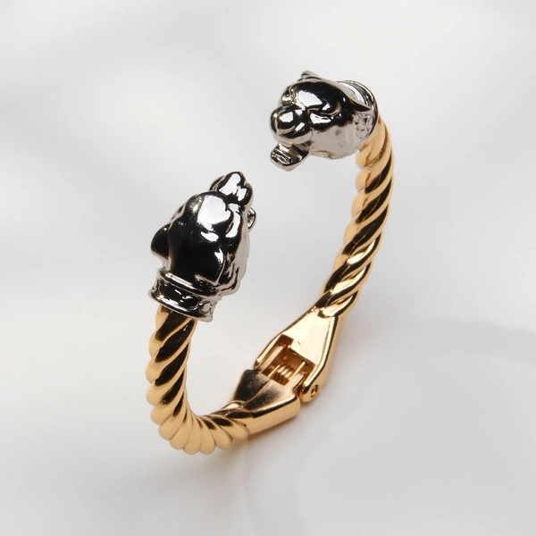 QUIERO UNA PANTERA. Pulsera con cabezas de animales