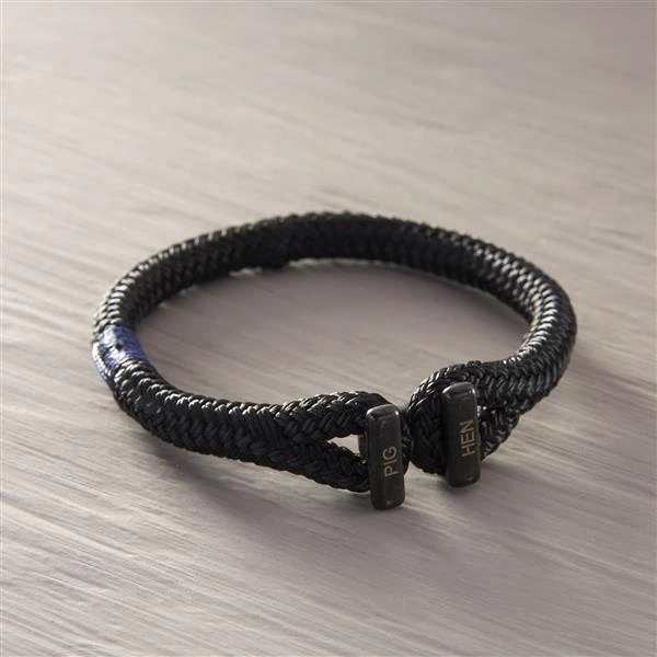 HACIA EL HORIZONTE. Pulsera negra de cuerda náutica