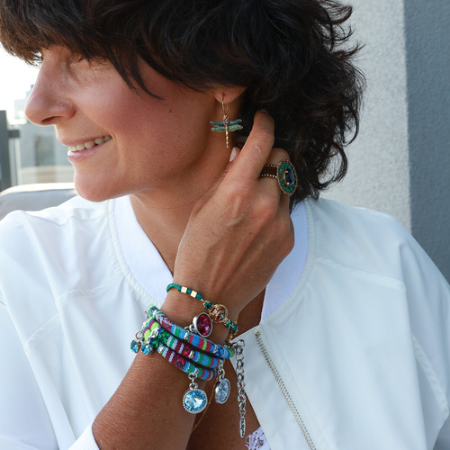 LIBÉLULA DE ESMERALDA. Pendientes colgantes con libélula