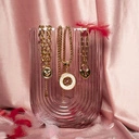 Okazały naszyjnik z łańcucha z dekorem. KŁÓDKA NA SZCZĘŚCIE