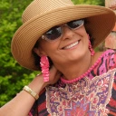 Bransoletka z inkrustowanych i pozłacanych ogniw ze stali. AVENUE MONTAIGNE