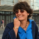 Złocona bransoletka na łańcuchu ze srebrzonym kwiatem. OGRODY SCHONBRUNN