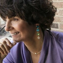 Kolczyki wiszące z niebieskimi i zielonymi kryształami. MORSKI KRAJOBRAZ