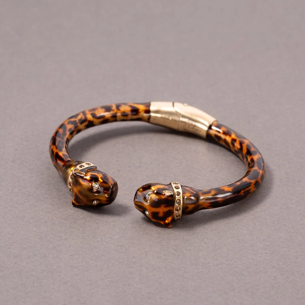 Emaliowana bransoletka z dwiema głowami jaguarów. W CZTERY OCZY