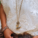 EN COLORES DE AMANECER. Pulsera con piedras naturales