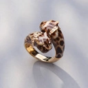 Emaliowany pierścionek z dwiema głowami jaguarów. KOTKI MAŁE DWA