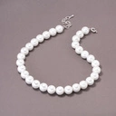 Krótki naszyjnik z białych szklanych pereł Majorka. BIAŁY BRZASK 