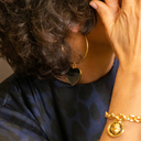 DIVERSIÓN DESDE LA MAÑANA.  Pendientes de aro grandes con corazones