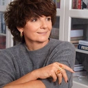 Złocony pierścień z okrągłym czerwonym agatem. CZERWONA PUSTYNIA