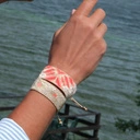 Szeroka bransoletka tkana z paciorków Miyuki ze wzorem. STOLIK W MIRAZUR