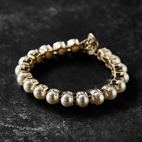 Czarująco. Bransoletka z perłami