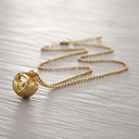 Mój globus. Krótki wisiorek