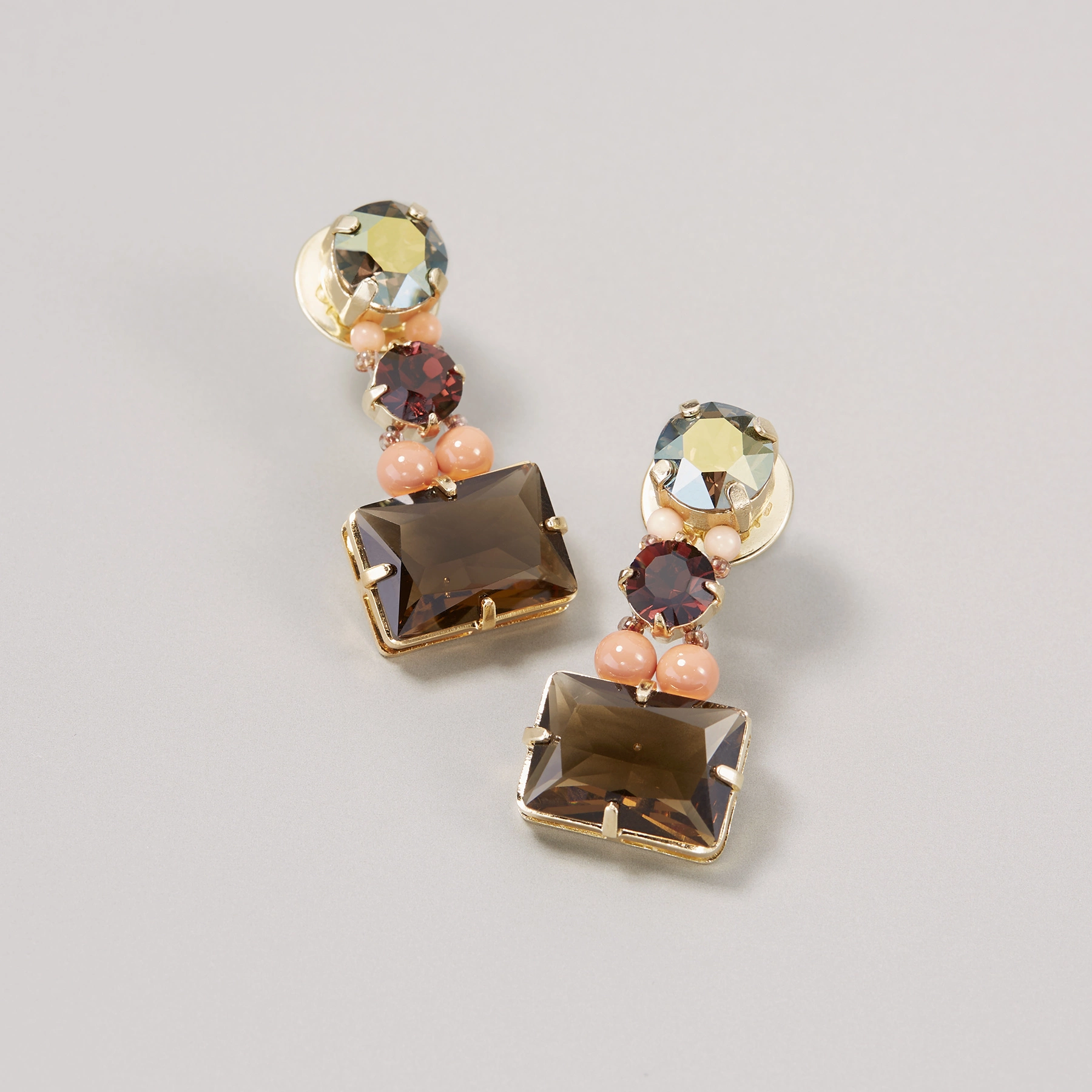 Pozłacane kolczyki z trzema kryształkami i koralikami. KASKADA BLASKU