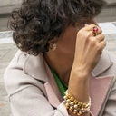 Regulowany pierścionek z dużym bordowym oczkiem. WIOSNĄ SOCZYŚCIE