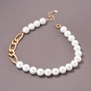 Krótki naszyjnik ze szklanych pereł i złoconego łańcucha. LATO W ŚRODKU ZIMY