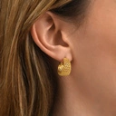 Złocone kolczyki w formie szerokich ażurowych okręgów. CUDOWNA LEKKOŚĆ