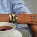 Bransoletka z inkrustowanych i pozłacanych ogniw ze stali. SAINT GERMAIN