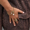 Pozłacany pierścionek z księżycem, perłą i kryształkiem. PERLA DI NOTTE