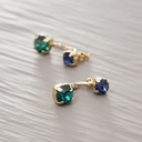 CÁLIDO - FRÍO. Pendientes debajo de la oreja