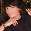 Kolczyki w formie burgundowego astra z koralikami. BURGUND W ROZKWICIE