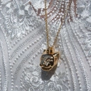 Pozłacany wisiorek z zawieszką z głową pantery i cyrkoniami. KSIĘŻNA DŻUNGLI