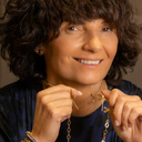 MUY POSITIVO. Collar largo