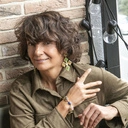 Pozłacane kolczyki w formie krzyży z kryształami. SZTUKA BIZANTYJSKA