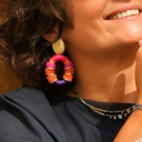 Pozłacane owalne kolczyki z kolorowymi akcentami. OWOCE Z TROPIKÓW