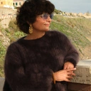 Złocone kolczyki kwiaty z płatkami i kryształkami. KWIAT NOCY