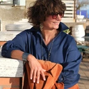 Szeroka zlocona bransoletka z niebieskimi kwiatami. GIARDINO SEGRETO