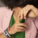 Bransoletka z ekoskóry z kryształowymi zawieszkami. DODA CI ENERGII