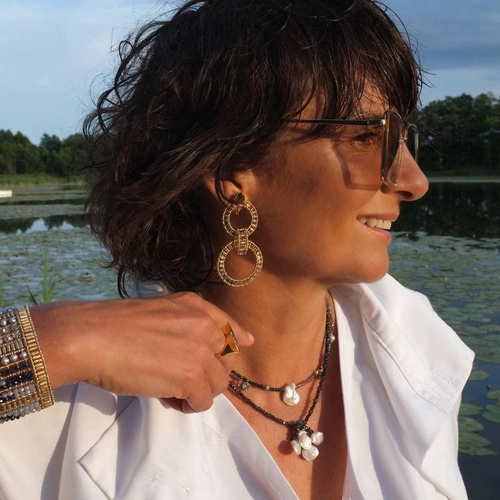 Klipsy koła z miedzianych koralików i kryształków. ÓSMY DZIEŃ TYGODNIA