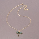 Pozłacany naszyjnik z zieloną ważką i kryształkiem. SZMARAGDOWY LOT