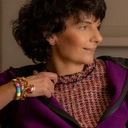 Bransoletka z koralików z ozdobami perłą i monetką. YOU ARE CRAZY