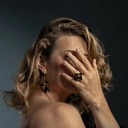 Geometryczny pierścień z kryształkami Swarovskiego. GAINSBOURG