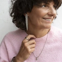 Srebrny naszyjnik z zawieszką odwróconą łezką. SREBRNA RAPSODIA