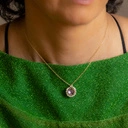 Wiktoriański wisiorek z lawendowym kryształkiem . ZAKOCHANA