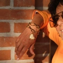 Pozłacana bransoletka z dużych nieregularnych ogniw. REVOLTA