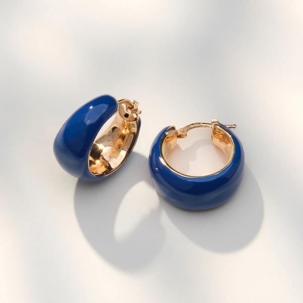 Złocone kolczyki okręgi z kobaltowym dekorem z emalii. NOC NAD TOSKANIĄ