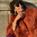 Krótki naszyjnik z dużych pereł w ciepłym odcieniu. W STYLU LAT 20-TYCH