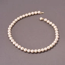 Naszyjnik ze szklanych pereł Majorka w kolorze szampana. SUBTELNA POŚWIATA