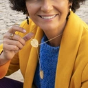 Duży pierścionek z niebieskim kryształem. NIEBIESKIE OCZY