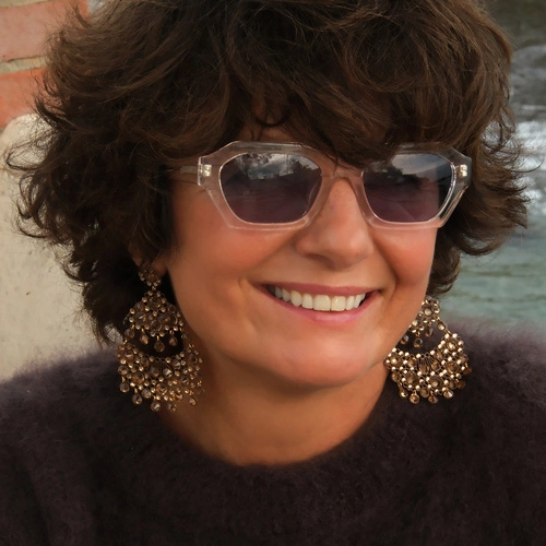 Złocone kolczyki żyrandole z szampańskimi kryształami. LUCE DEL BAROCCO