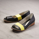 Czerń, klasa, energia. Baleriny z odkrytymi palcami r. 39