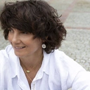 Pozłacany wisiorek z zawieszką trójzębem z cyrkoniami. CODZIENNE RYTUAŁY